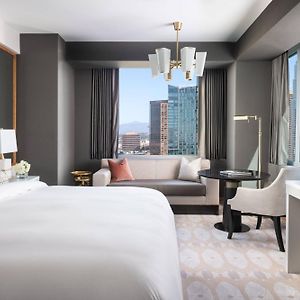 Larger Guest Room 1 King City View Corner Room